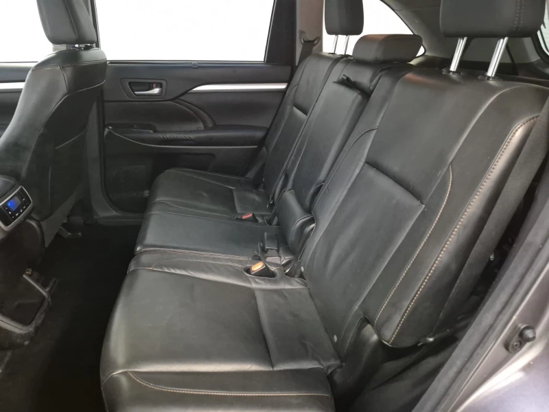 Toyota Highlander XLE * * 7 МЕСТА * * CARFAX * * АВТО КРЕДИТ * * , снимка 9 - Автомобили и джипове - 52827038
