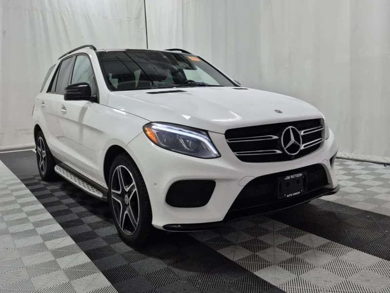 Mercedes-Benz GLE 400 AMG Line * CARFAX * ОПЦИЯ ЗА ФИНАНСИРАНЕ * , снимка 2 - Автомобили и джипове - 53238842