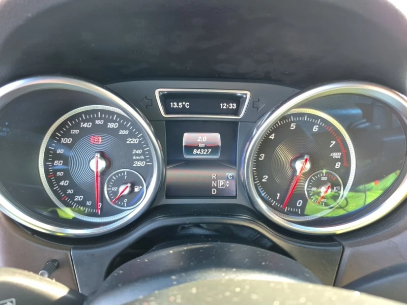 Mercedes-Benz GLE 400 AMG Line * CARFAX * ОПЦИЯ ЗА ФИНАНСИРАНЕ * , снимка 8 - Автомобили и джипове - 53238842