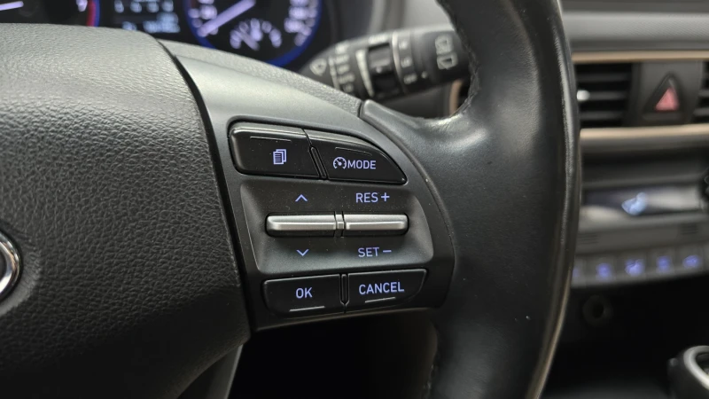 Hyundai Kona 1.6GDI / Пълна сервизна !!!, снимка 17 - Автомобили и джипове - 53467325