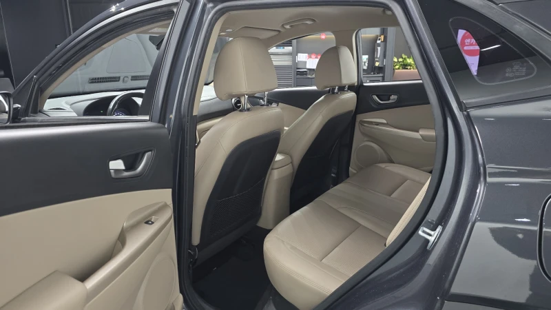 Hyundai Kona 1.6GDI / Пълна сервизна !!!, снимка 10 - Автомобили и джипове - 53467325