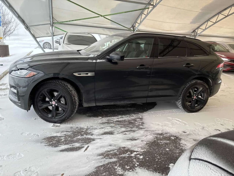 Jaguar F-PACE * 35t R Sport * CARFAX * ЦЕНА ДО БГ, снимка 2 - Автомобили и джипове - 53536151
