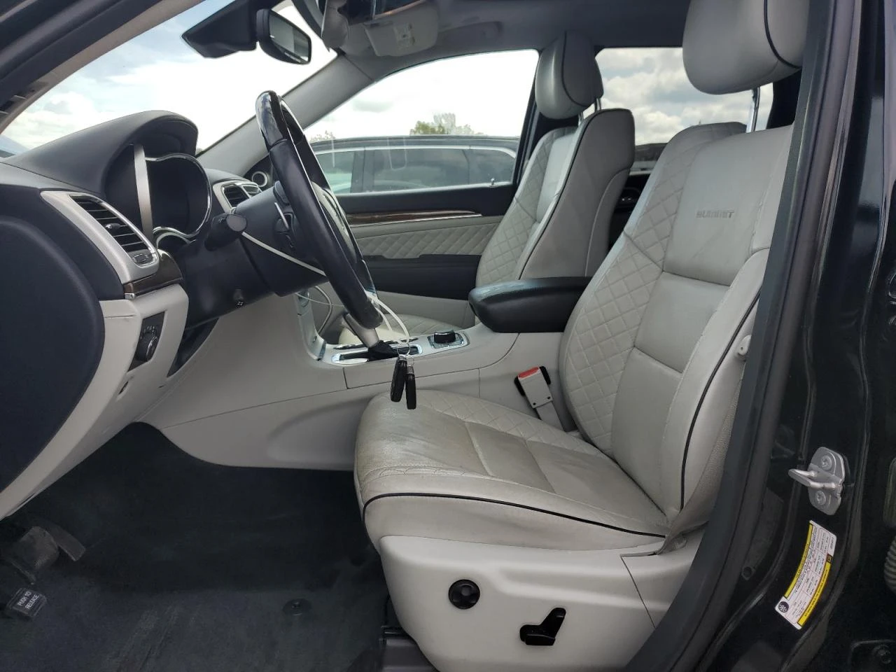 Jeep Grand cherokee SUMMIT* Distronic* Обдух* Подгрев - изображение 7