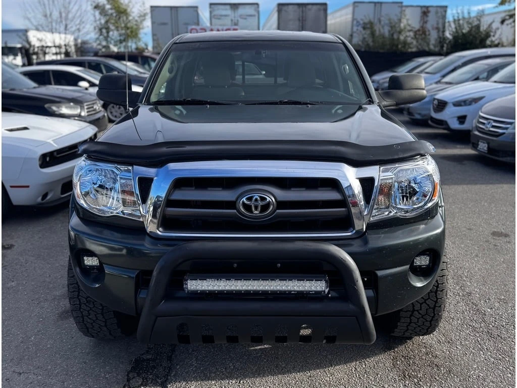 Toyota Tacoma * CARFAX * БЕЗ ПЪРВОНАЧАЛНА ВНОСКА - изображение 2