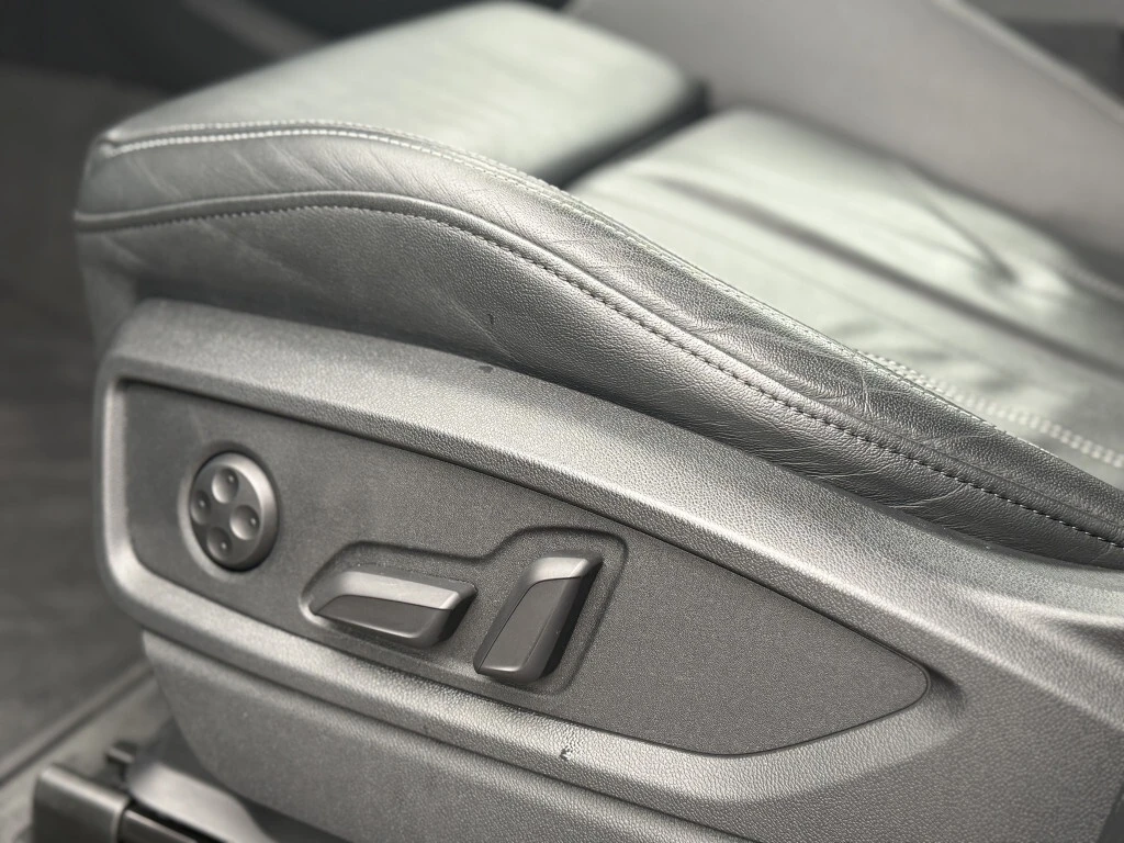 Audi Q5 * Progressiv 45 TFSI quattro S LINE * CARFAX * БЕЗ - изображение 7