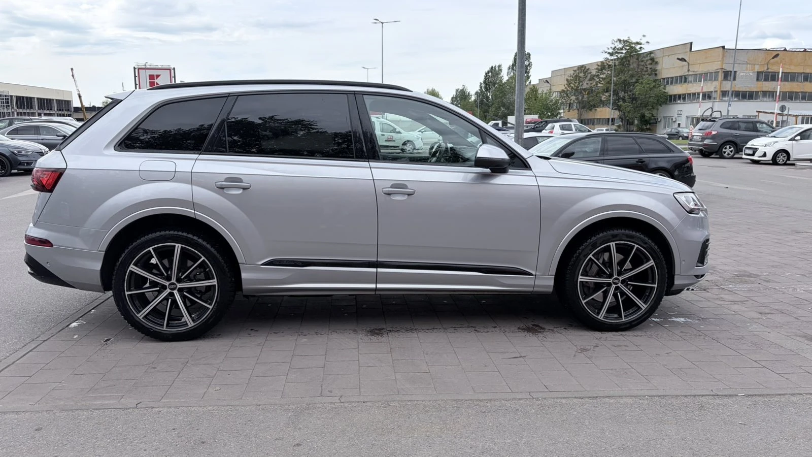 Audi Q7 55TFSI Black Optic, снимка 5 - Автомобили и джипове - 54619437
