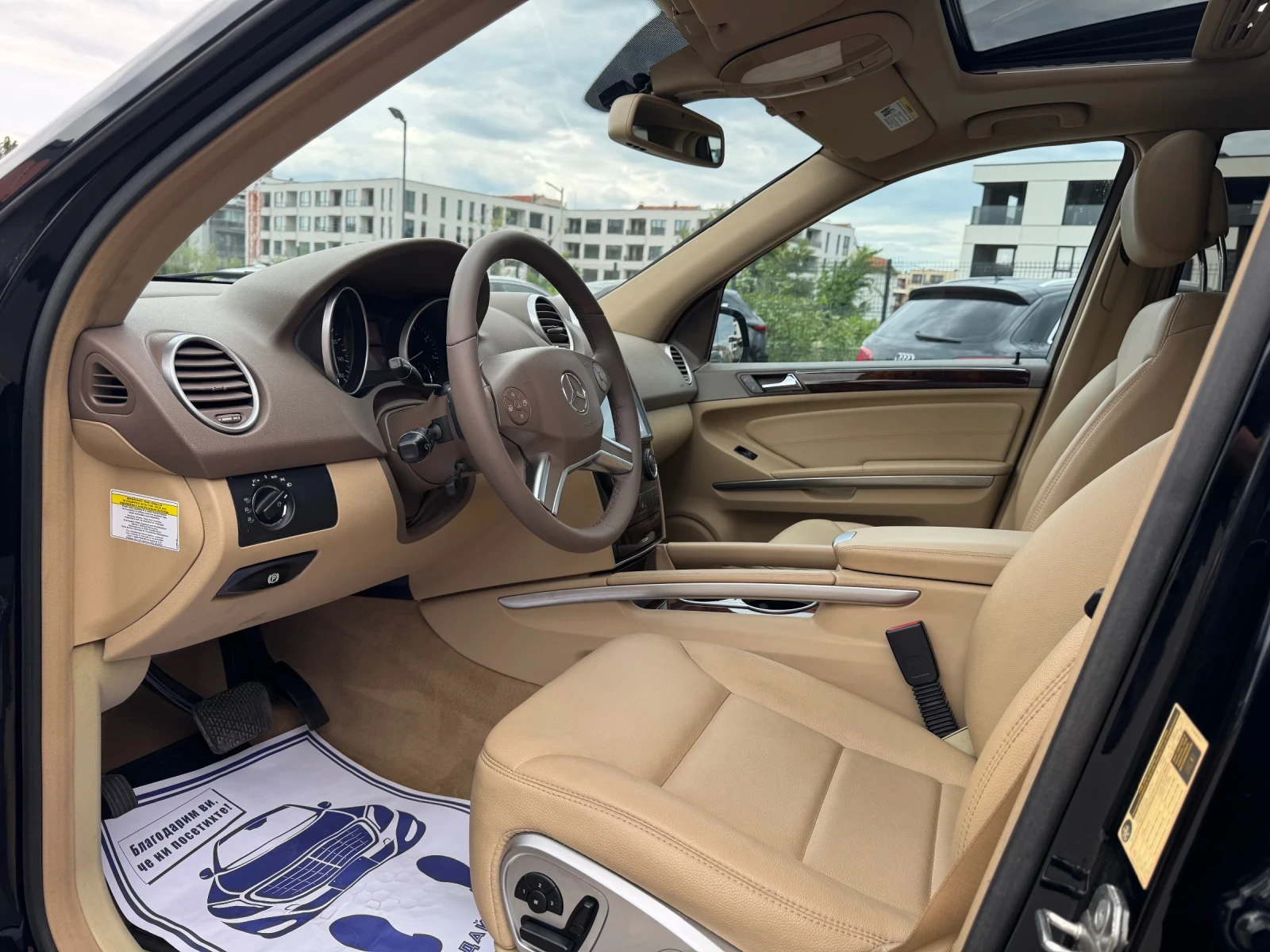 Mercedes-Benz ML 350, снимка 12 - Автомобили и джипове - 54630982