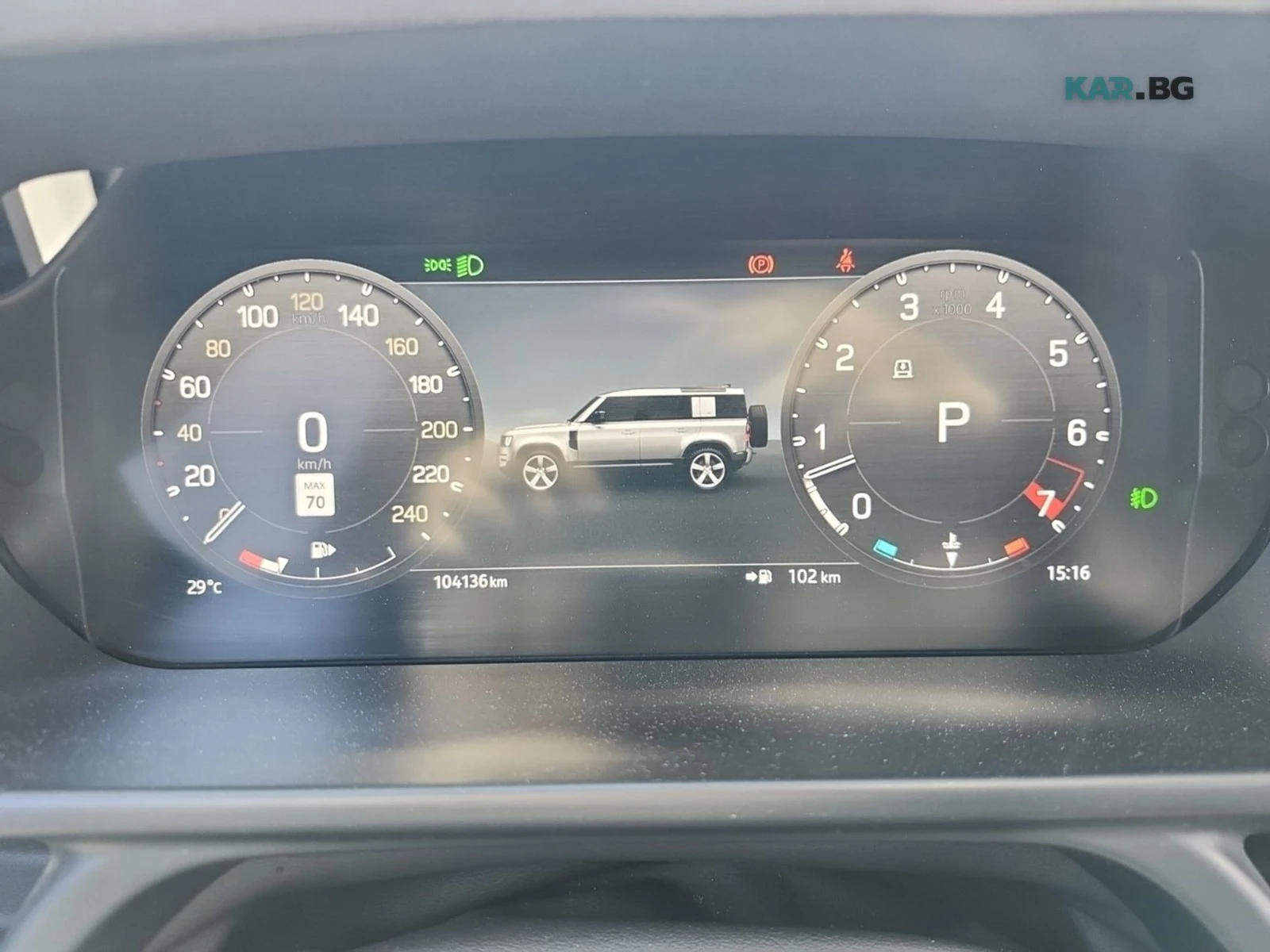 Land Rover Defender X-DYNAMIC SE * AвтоКредит * (ЦЕНА ДО БГ), снимка 13 - Автомобили и джипове - 54826491