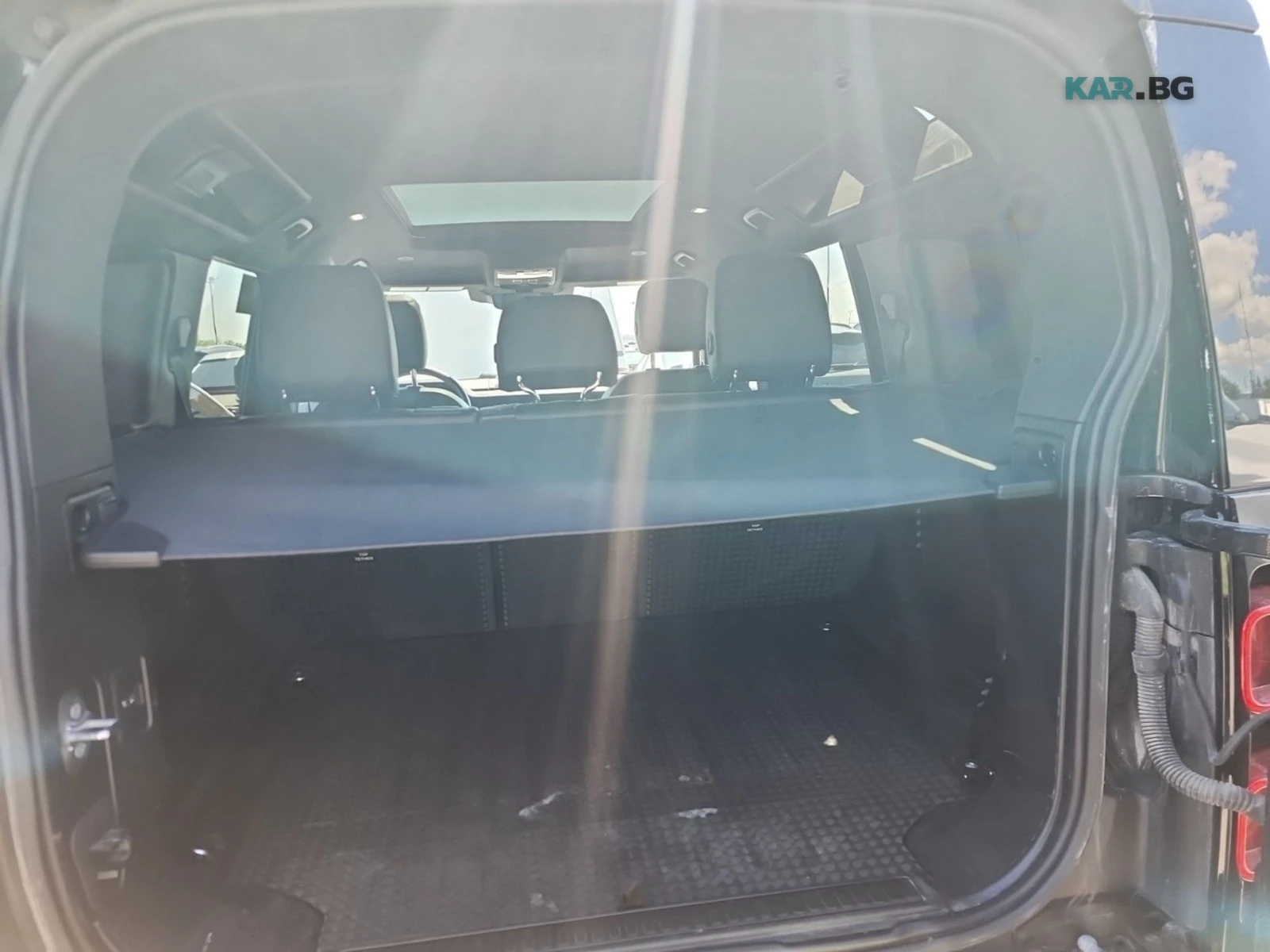Land Rover Defender X-DYNAMIC SE * AвтоКредит * (ЦЕНА ДО БГ), снимка 7 - Автомобили и джипове - 54826491