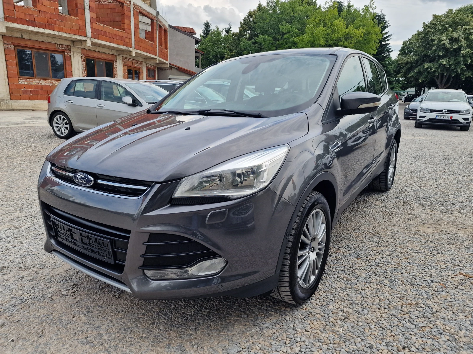 Ford Kuga 2.0TDCI-140k.s-6sk-NAVI-КОЖА-KEYLESS-TITANIUM, снимка 3 - Автомобили и джипове - 55015604