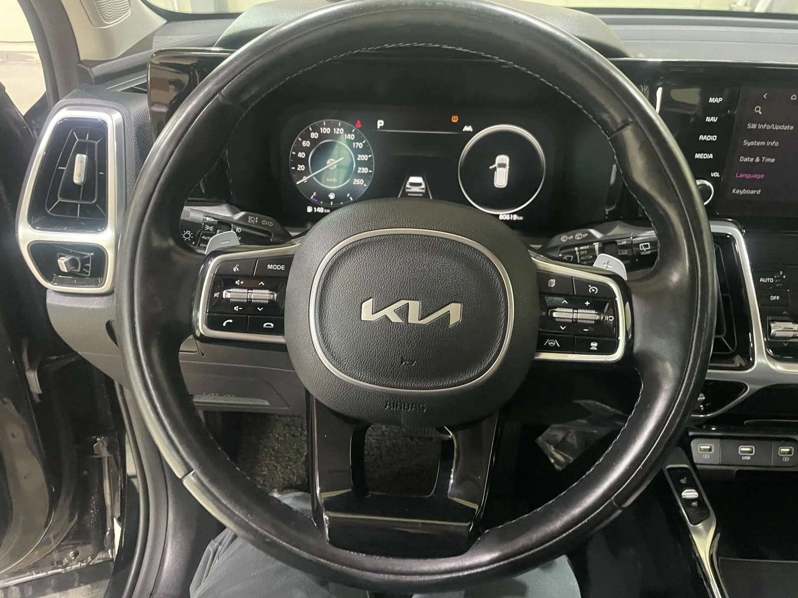 Kia Sorento 2.2 ! 4WD ! Noblesse !, снимка 15 - Автомобили и джипове - 55314162