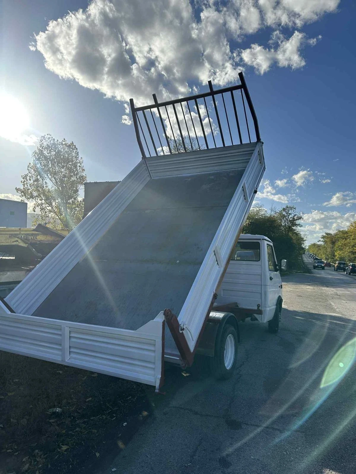 Iveco 3510 ТРИСТРАНЕН САМОСВАЛ - изображение 8