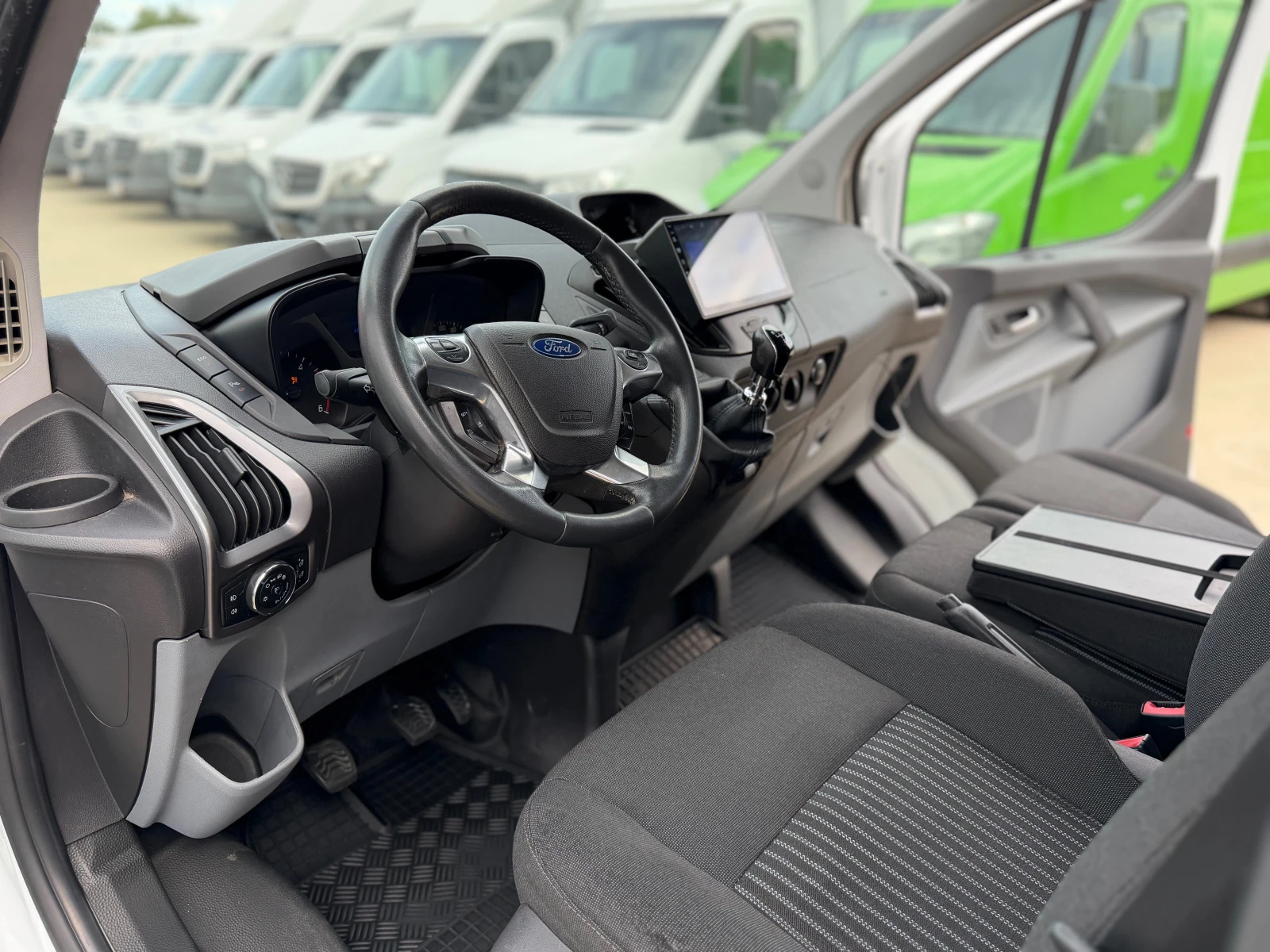 Ford Transit Custom 2.2TDCI!FULL!ТОП!КЛИМА!, снимка 12 - Бусове и автобуси - 55207216