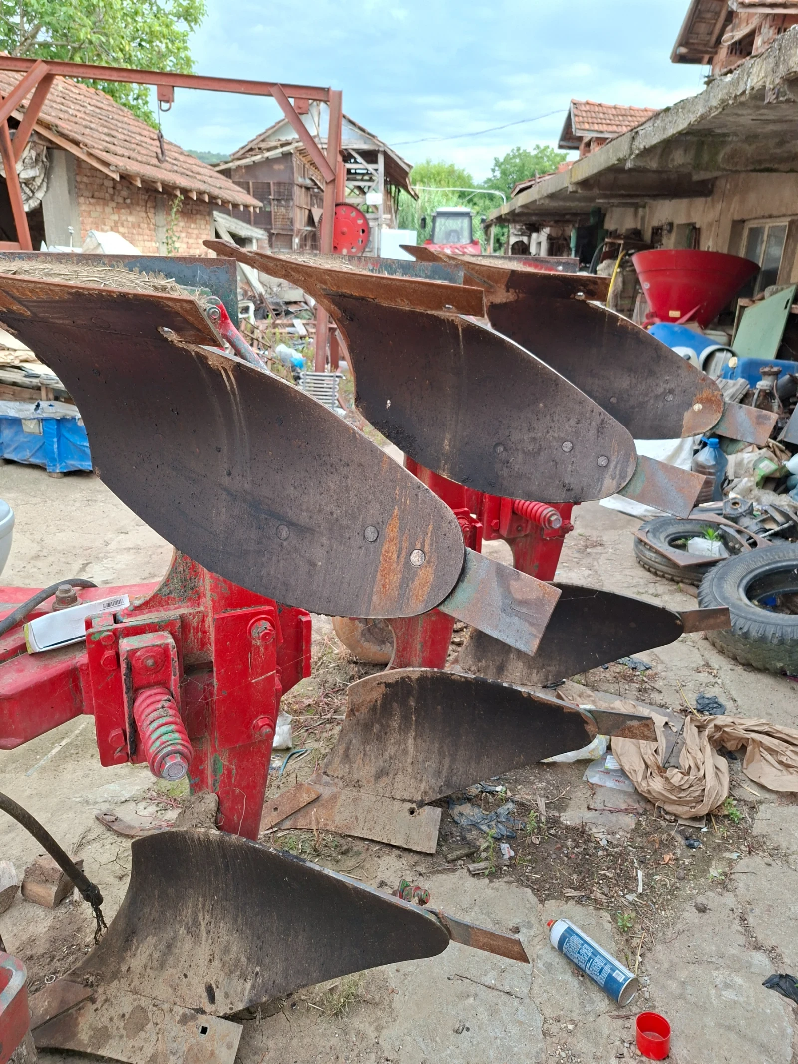 ���� Dowdeswell | Mobile.bg � ����������� 1