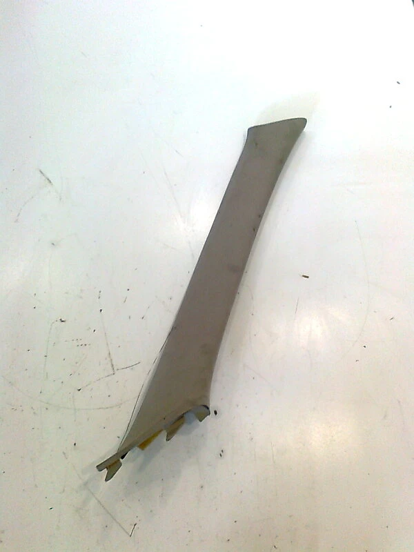 пластмаса предна дясна колонка за Субару Легаси 3,0Б