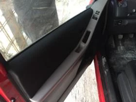 Toyota Yaris 1.0i, снимка 6