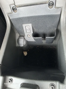 Ford Focus БЕНЗИН/ГАЗ, снимка 10