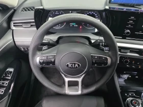 Kia K5, снимка 15