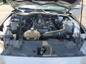 Ford Mustang 2.3L 4 Rear-wheel drive | Mobile.bg    4