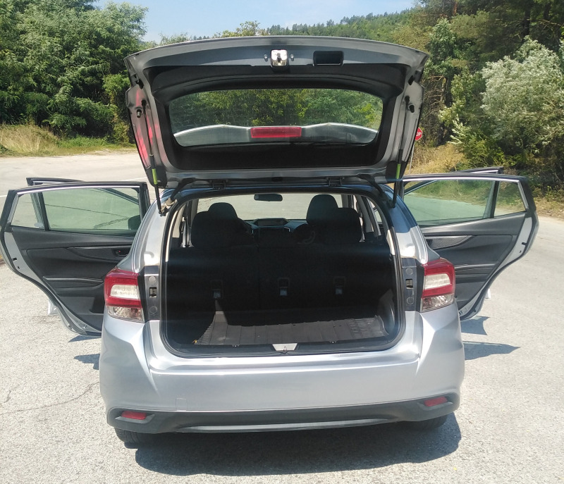 Subaru Impreza 2.0 бензин 4x4, снимка 13 - Автомобили и джипове - 46416661