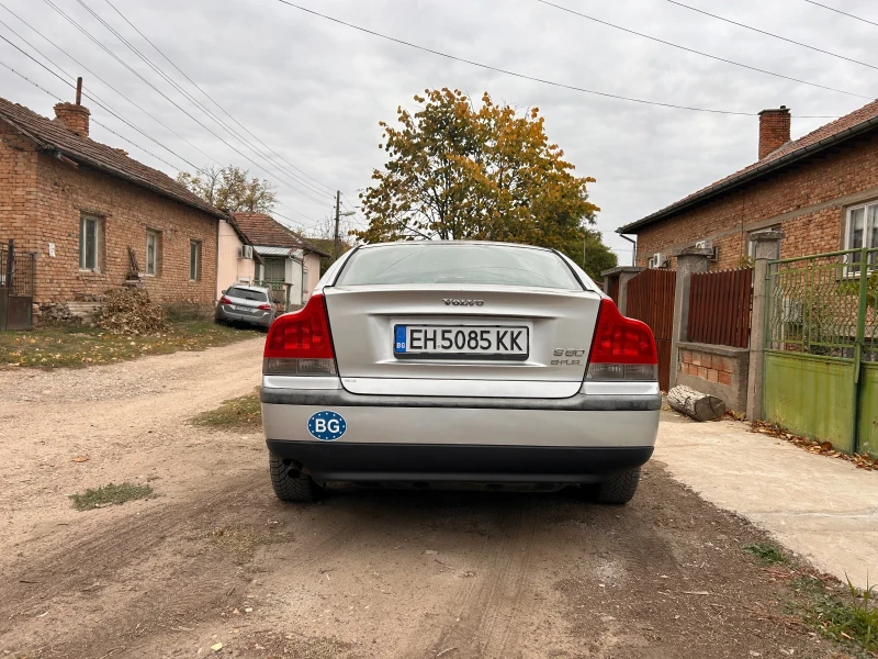 Volvo S60 2, 4, снимка 4 - Автомобили и джипове - 47853149