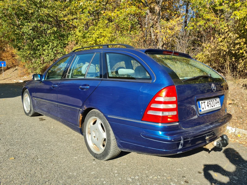 Mercedes-Benz C 200 kompressor, снимка 3 - Автомобили и джипове - 47910767