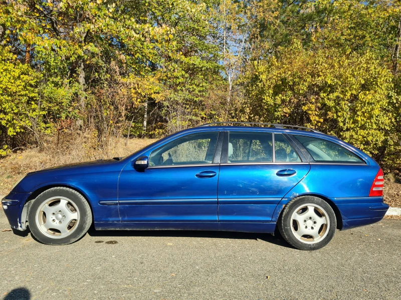 Mercedes-Benz C 200 kompressor, снимка 6 - Автомобили и джипове - 47910767