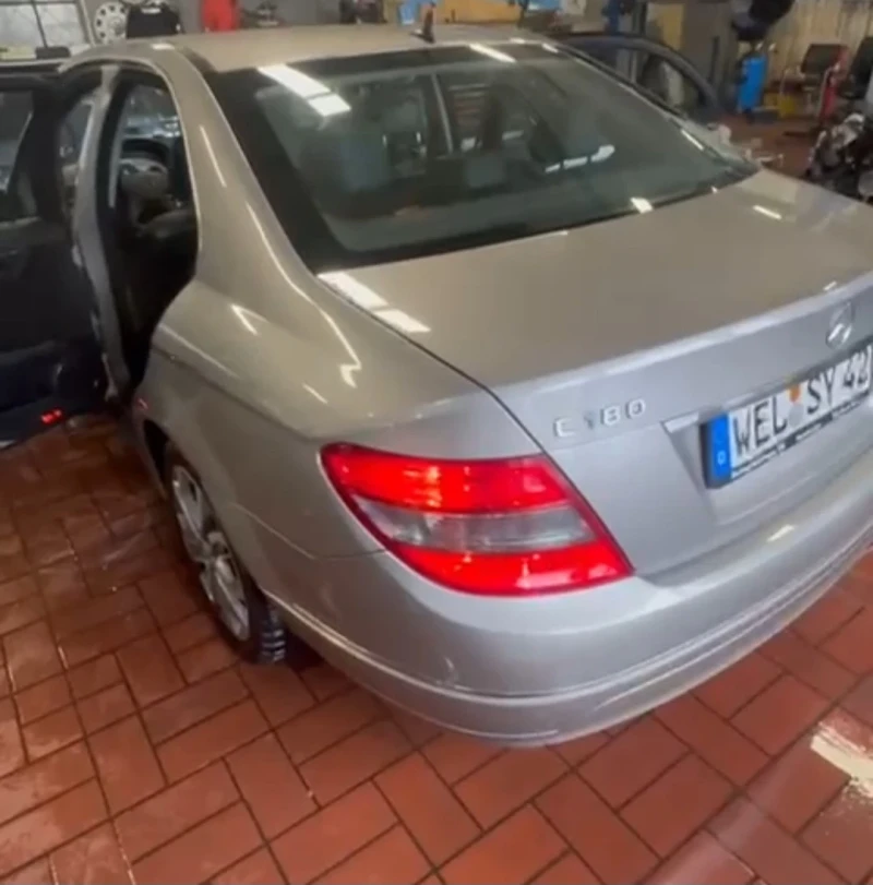 Mercedes-Benz C 180 156* AC* КОЖА* TUV , снимка 10 - Автомобили и джипове - 48737245