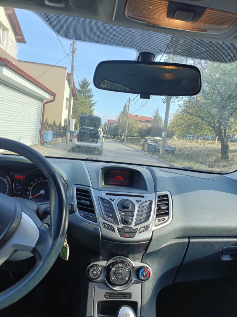 Ford Fiesta 1.6 Econetic дизел 95к.с., снимка 12 - Автомобили и джипове - 52830636