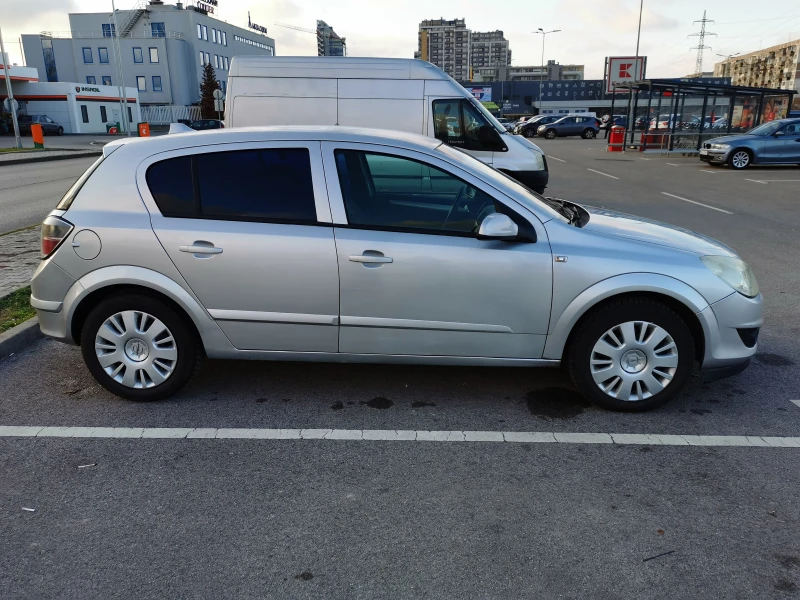 Opel Astra, снимка 5 - Автомобили и джипове - 52768602