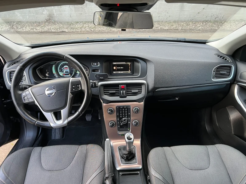 Volvo V40 Cross Country 1.6 D2 Cross Country , снимка 12 - Автомобили и джипове - 53027547