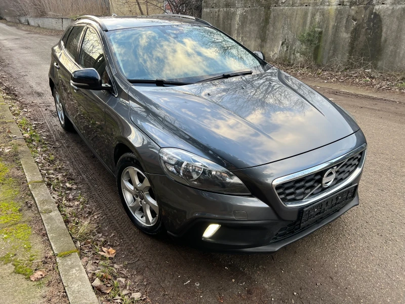 Volvo V40 Cross Country 1.6 D2 Cross Country , снимка 4 - Автомобили и джипове - 53027547