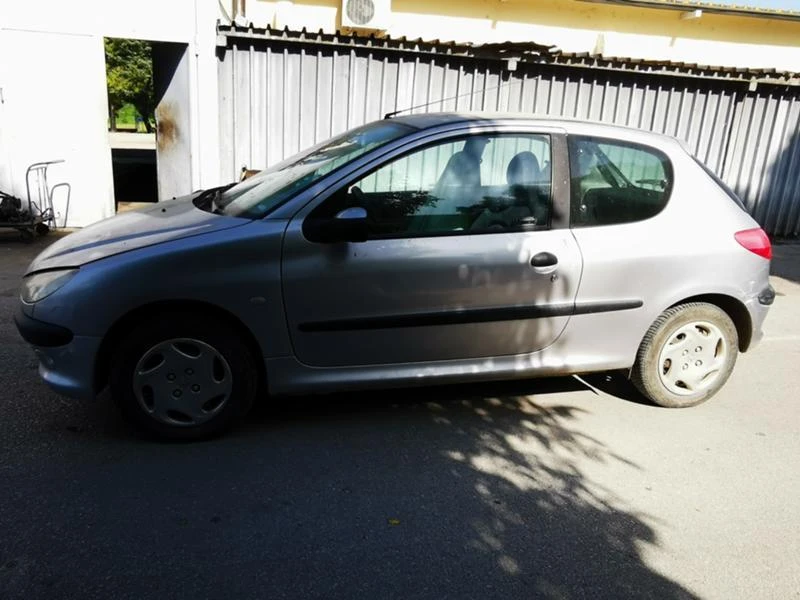 Peugeot 206 1.4 I - изображение 6