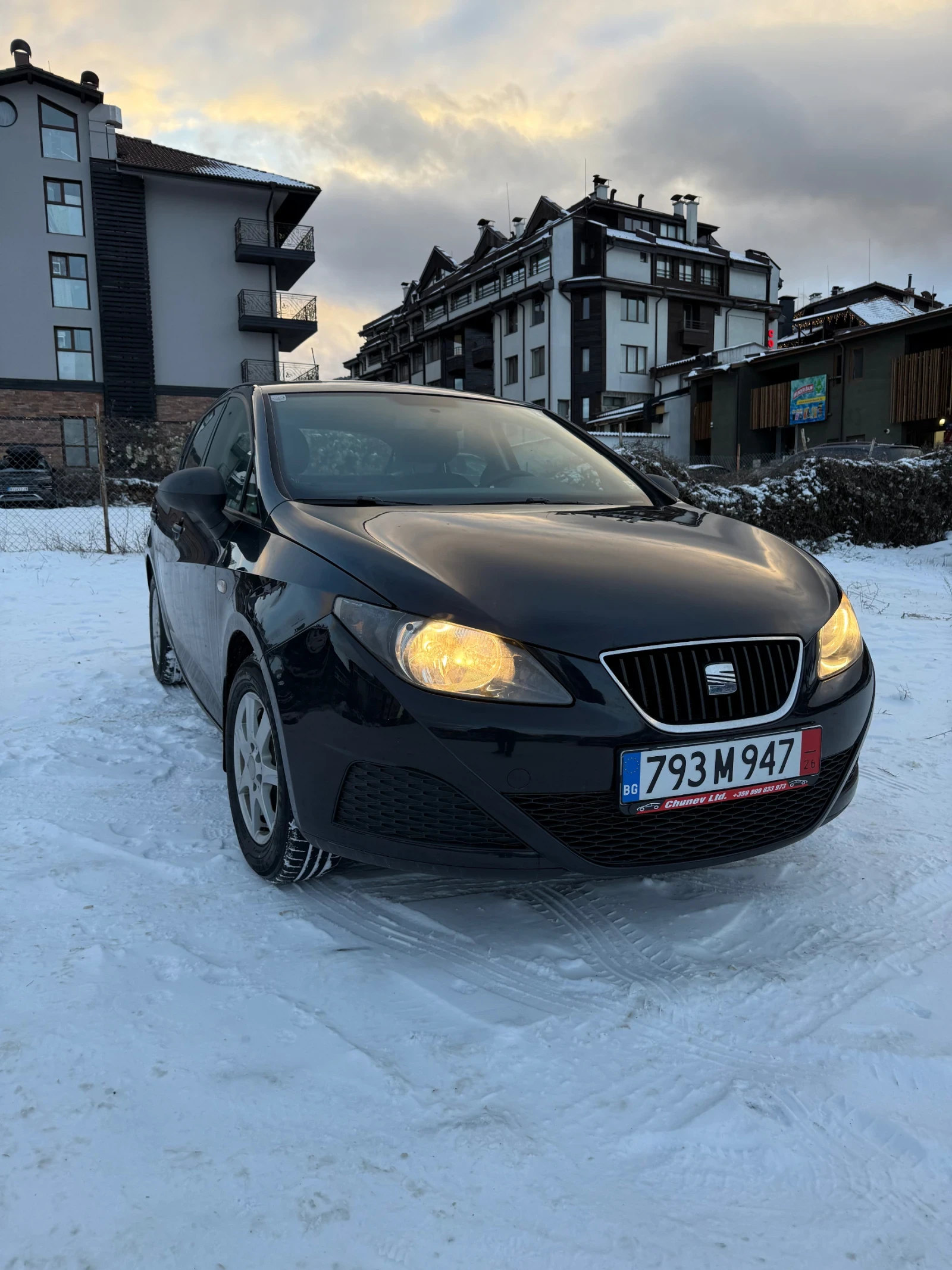 Seat Ibiza НОВ ВНОС Бензин климатик120000 км, снимка 1