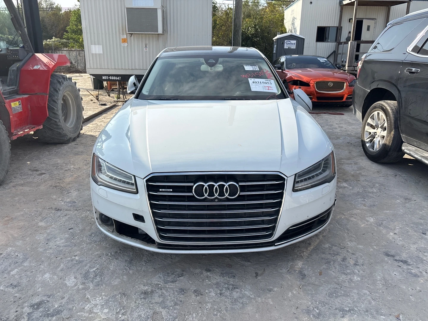 Audi A8 L 3.0T Q /MATRIX/МАСАЖ/ДИСТРОНИК/ОБДУХВАНЕ/FULL/ - [1] 