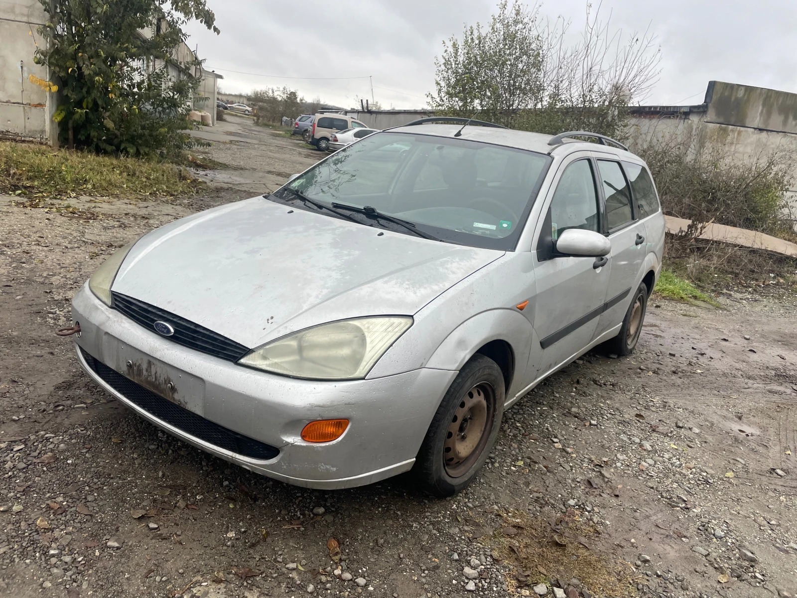 Ford Focus 1.8 - [1] 