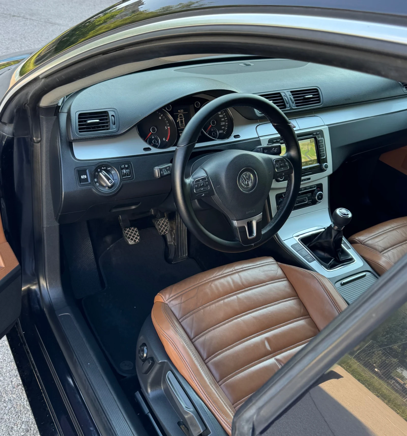 VW CC 2.0TDI Кожа /Навигация - изображение 10