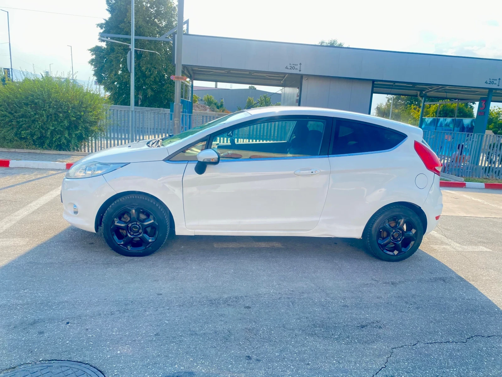 Ford Fiesta  - изображение 4