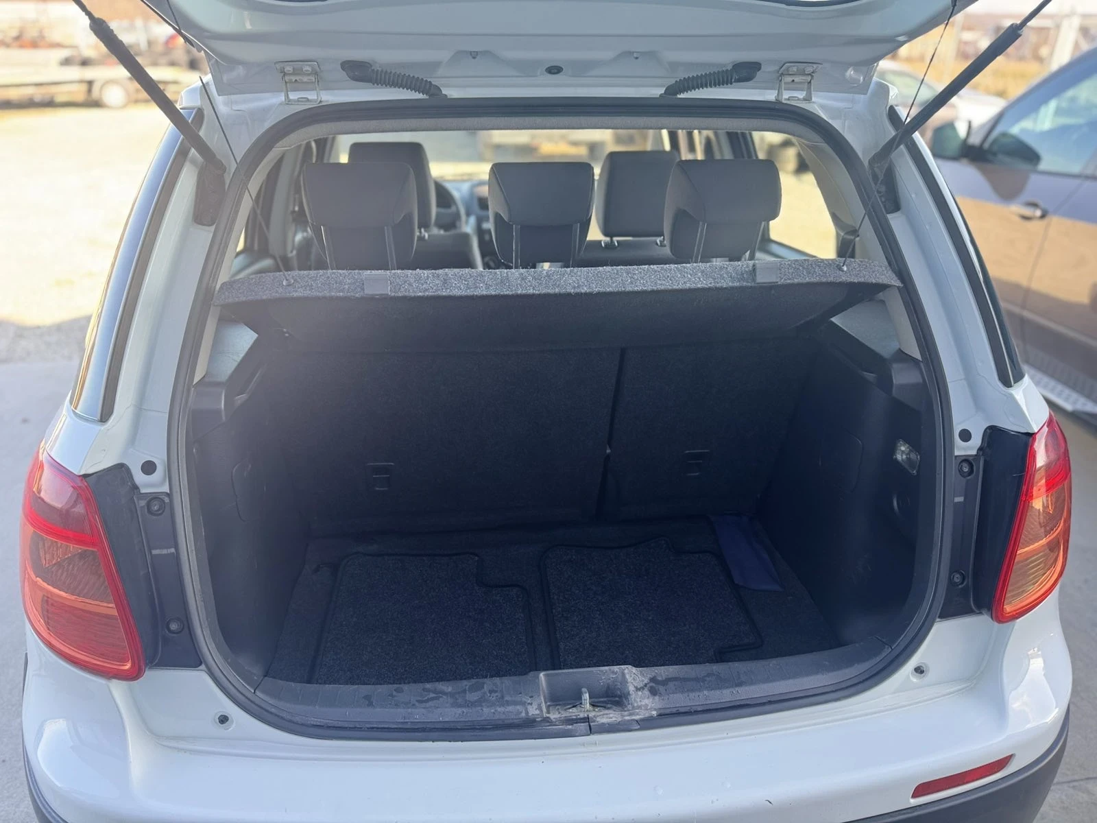 Fiat Sedici 1.6/120�� 4�4 �������� EURO5 | Mobile.bg � ����������� 12