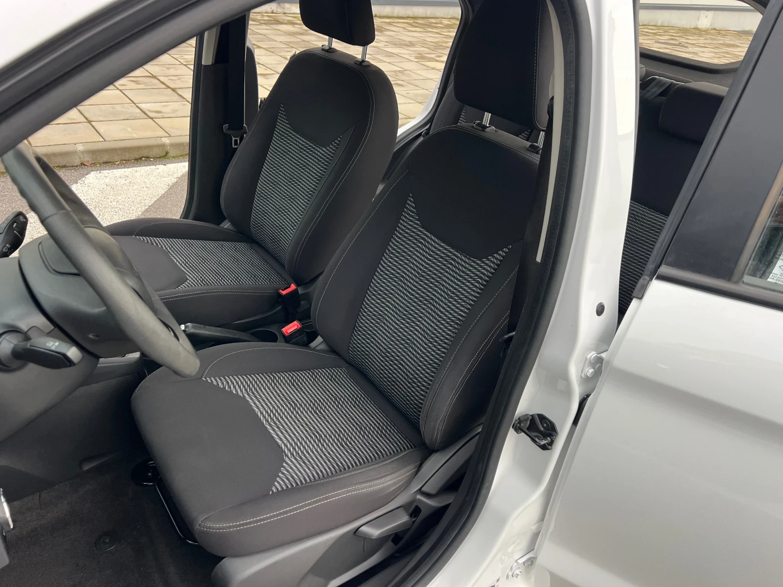 Ford Ka 1.2i* FACELIFT - изображение 9