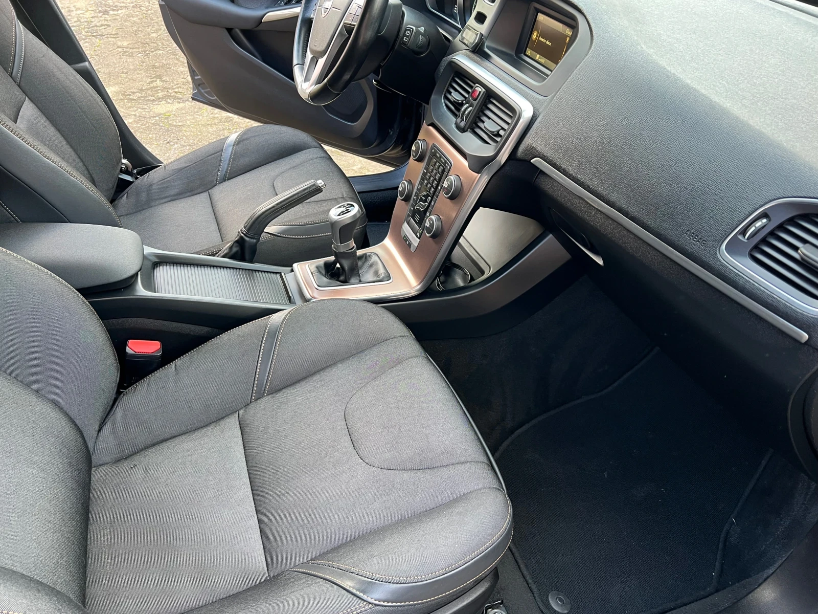 Volvo V40 Cross Country 1.6 D2 Cross Country  | Mobile.bg � ����������� 14