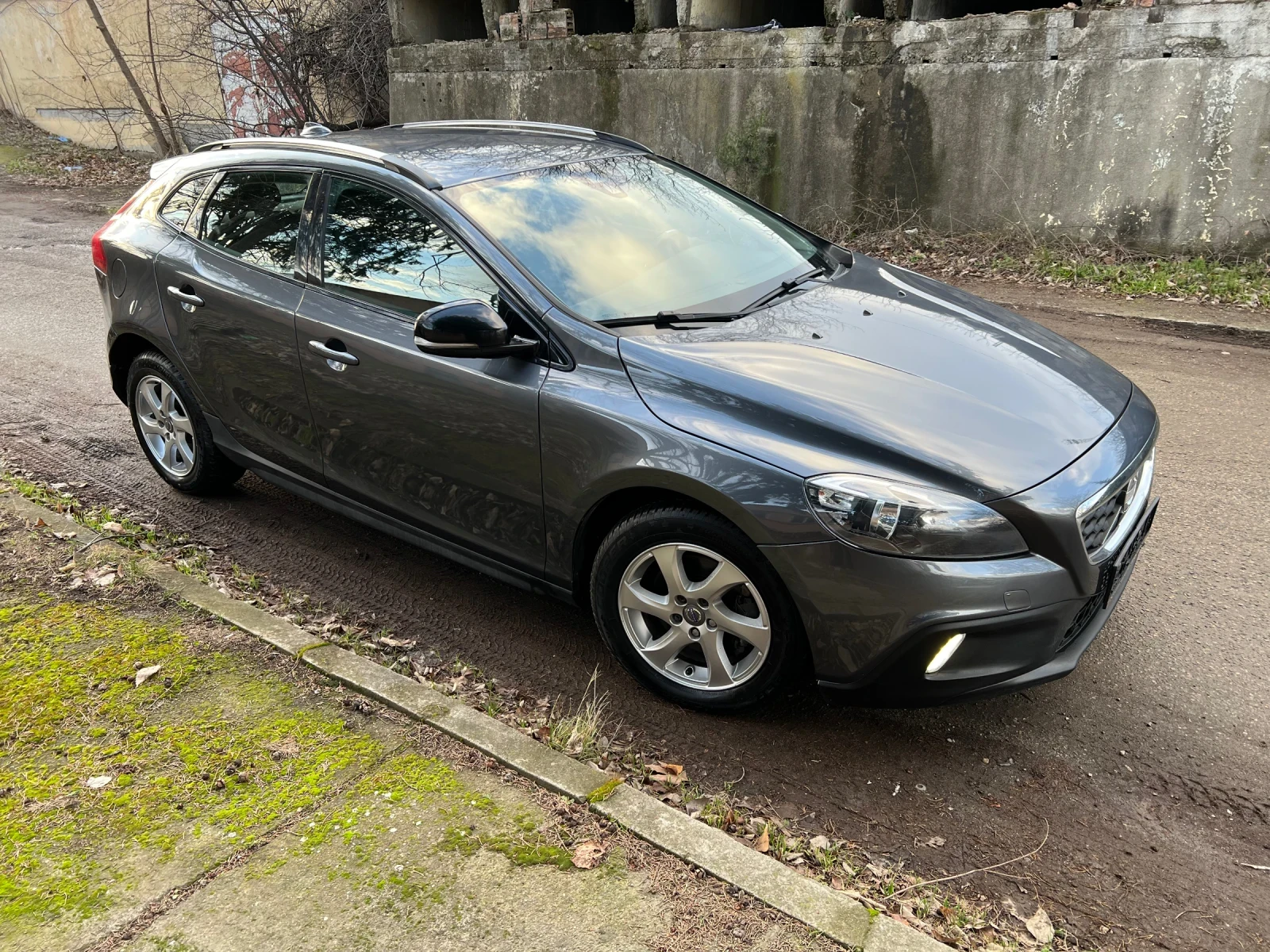 Volvo V40 Cross Country 1.6 D2 Cross Country  | Mobile.bg � ����������� 5