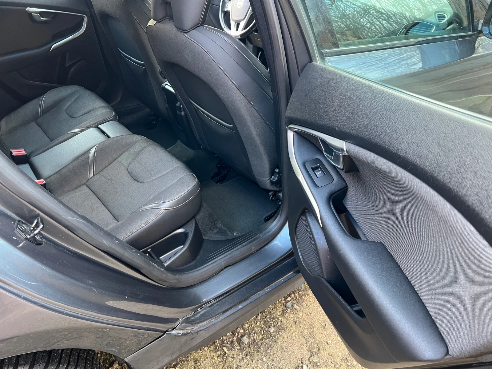 Volvo V40 Cross Country 1.6 D2 Cross Country  | Mobile.bg � ����������� 17