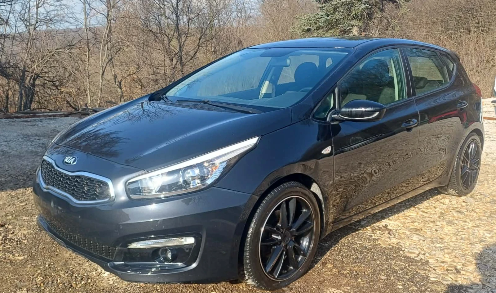 Kia Ceed 1.4 100к.с, снимка 12 - Автомобили и джипове - 53768656