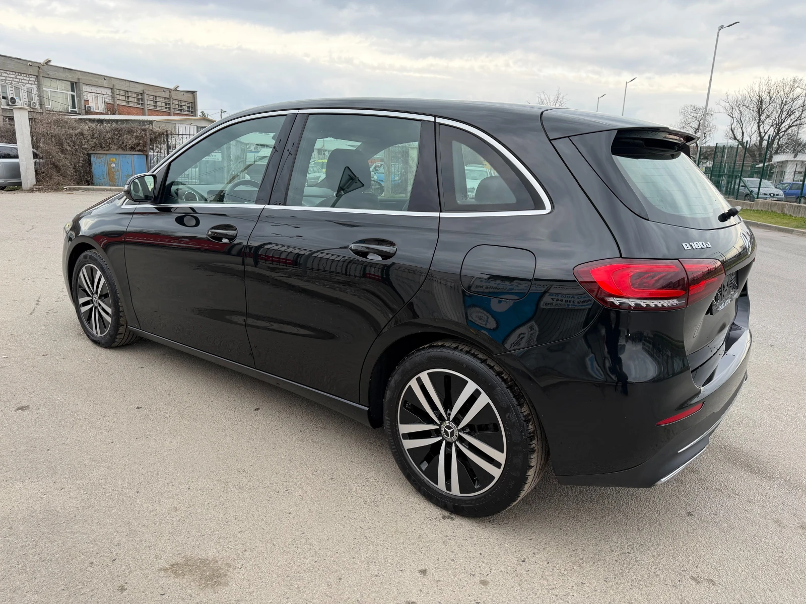 Mercedes-Benz B 180 D W247 SPORT ��������� ������ ���� ������ ���   | Mobile.bg � ����������� 6