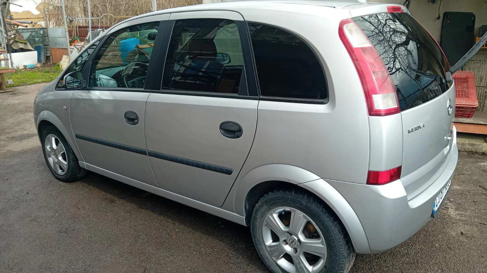 Opel Meriva 1.6, снимка 3 - Автомобили и джипове - 54090630