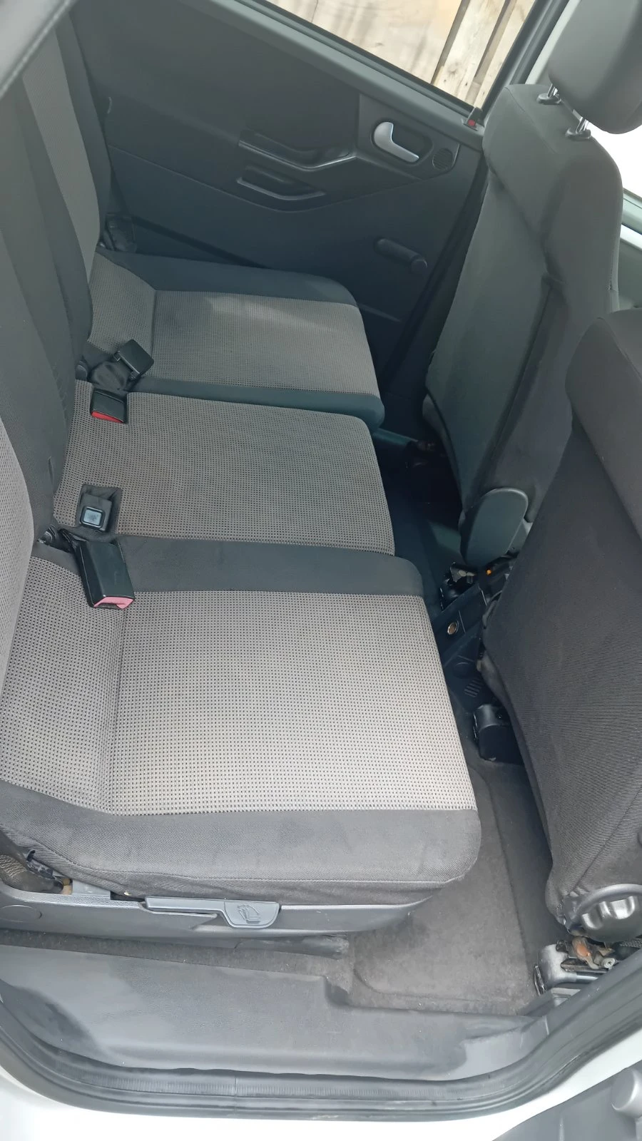 Opel Meriva 1.6, снимка 10 - Автомобили и джипове - 54090630