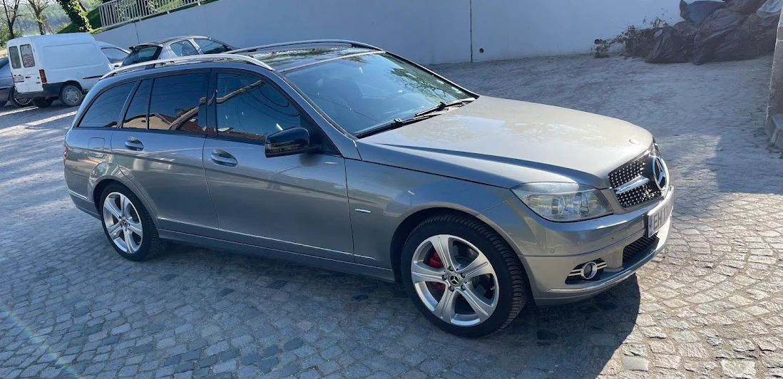 Mercedes-Benz C 220, снимка 2 - Автомобили и джипове - 54315245