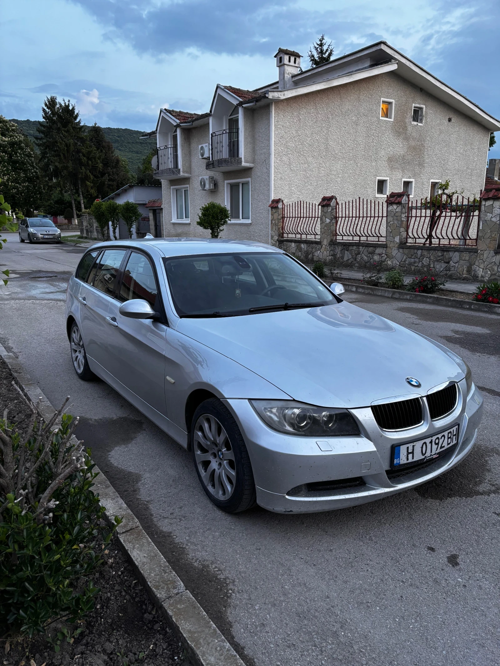 BMW 320