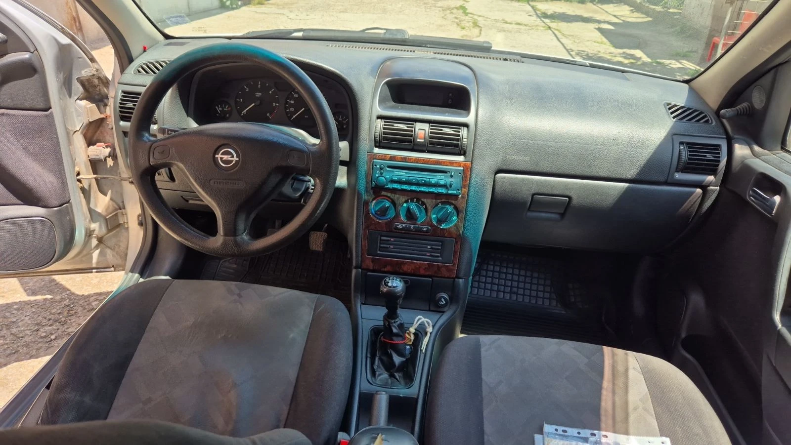 Opel Astra 1.7DTI ISUZU, снимка 9 - Автомобили и джипове - 54676946